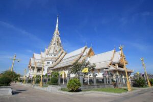 สถานที่ขอหวย วัดโสธรวรารามวรวิหาร 2566